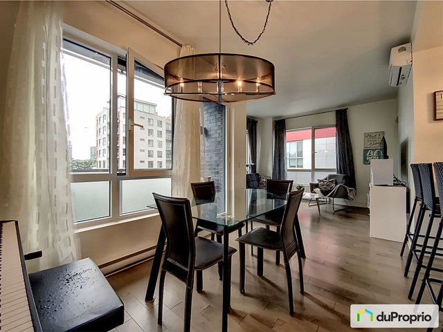 $519,900 - Condominium in Ville-Marie (downtown, old Mtl) — photo 1