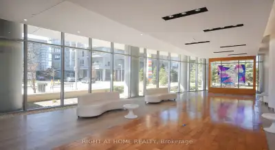 Price: $649,900/ $2,466/mo Welcome to Emerald City. This bright and spacious suite is located on the...