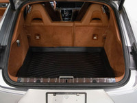 This 2019 Porsche Panamera GTS blends thrilling performance with high-end refinement, powered by a r... (image 8)
