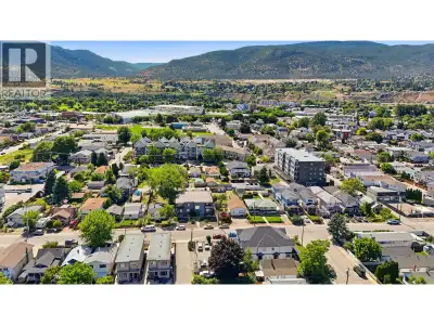 Small single family home on a huge lot in downtown Penticton. Walk to the local farmers market, the...