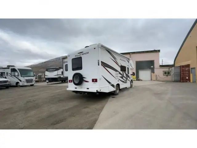 2023 Thor Motor Coach Four Winds 24F in RVs & Motorhomes in Kamloops - Image 10