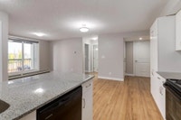 Amenities: Underground Parking Available • Dishwasher • In-suite Laundry Suite & Building: One-bedro... (image 6)