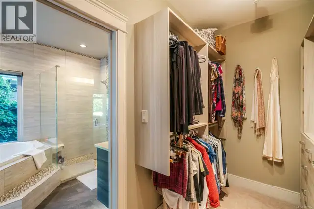 3172 Royal Vista Way Courtenay, British Columbia in Houses for Sale in Comox / Courtenay / Cumberland - Image 39