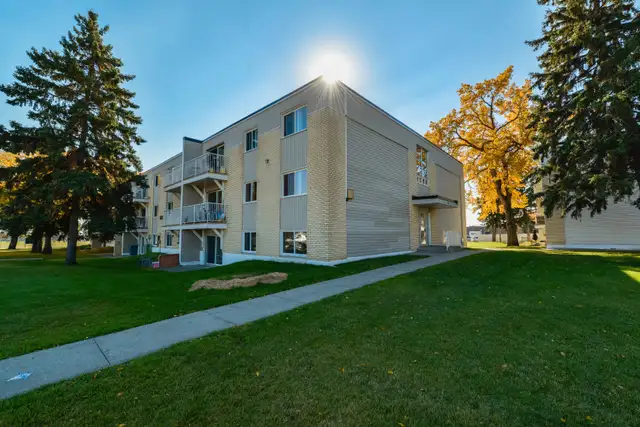 1 Bedroom - 14624 72 St. NW63008315399041123