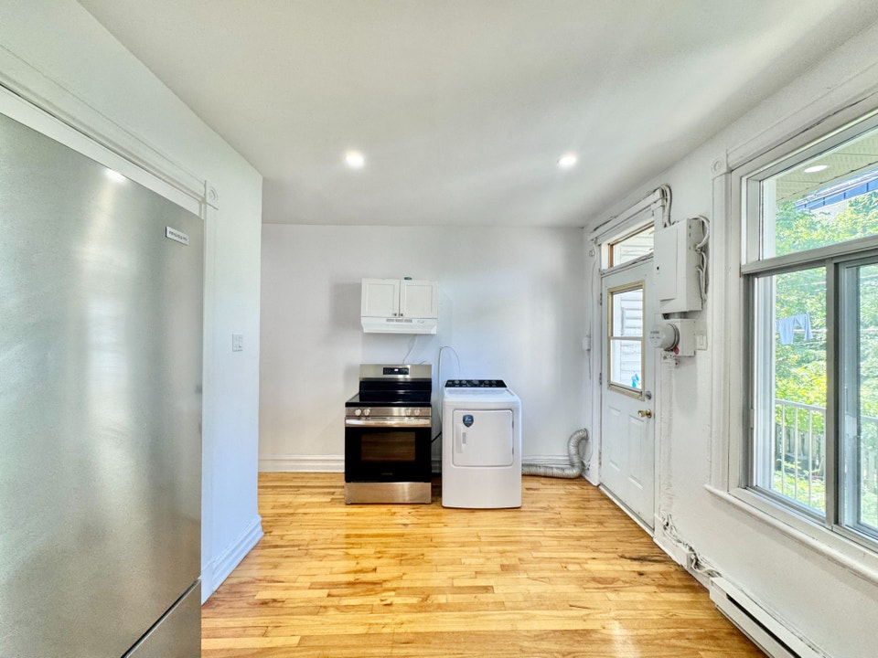 4 et demi - Plateau Mont-Royal - 4 électroménagers inclus 2