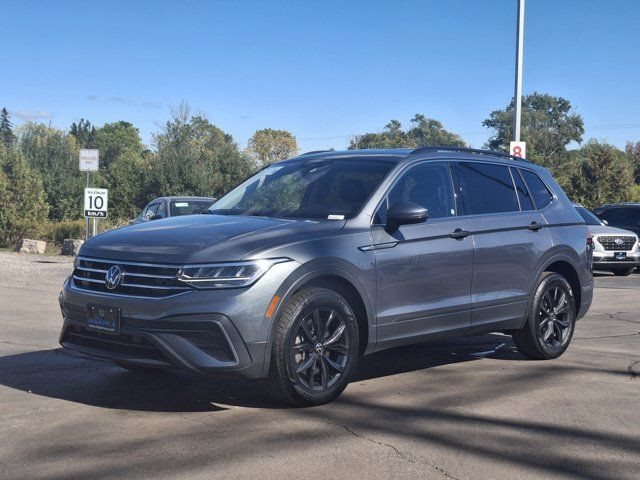 2024 Volkswagen Tiguan Comfortline 4Motion | Leather | Adaptive in Cars & Trucks in Guelph