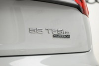 DEMO SAVINGS!! This 2025 Audi Q5 55e with Quattro All-Wheel Drive just arrived directly from Audi Ca... (image 8)