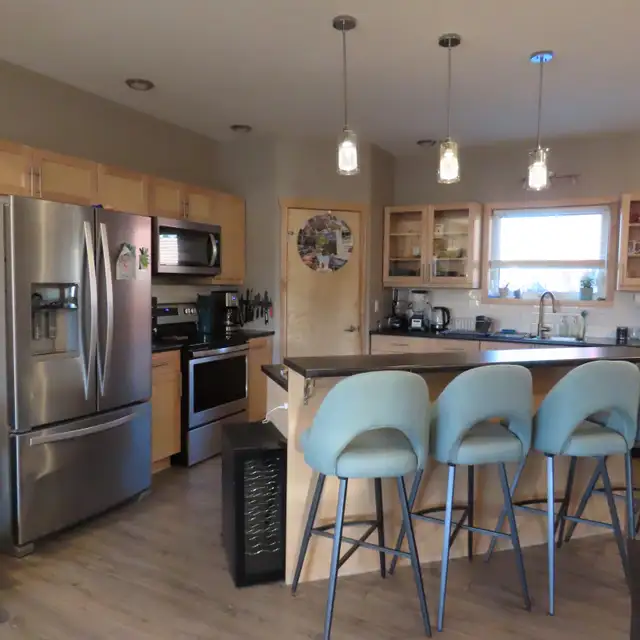 Whistle Bend | END Unit |3 Beds, 2.5 Baths in Long Term Rentals in Whitehorse - Image 6