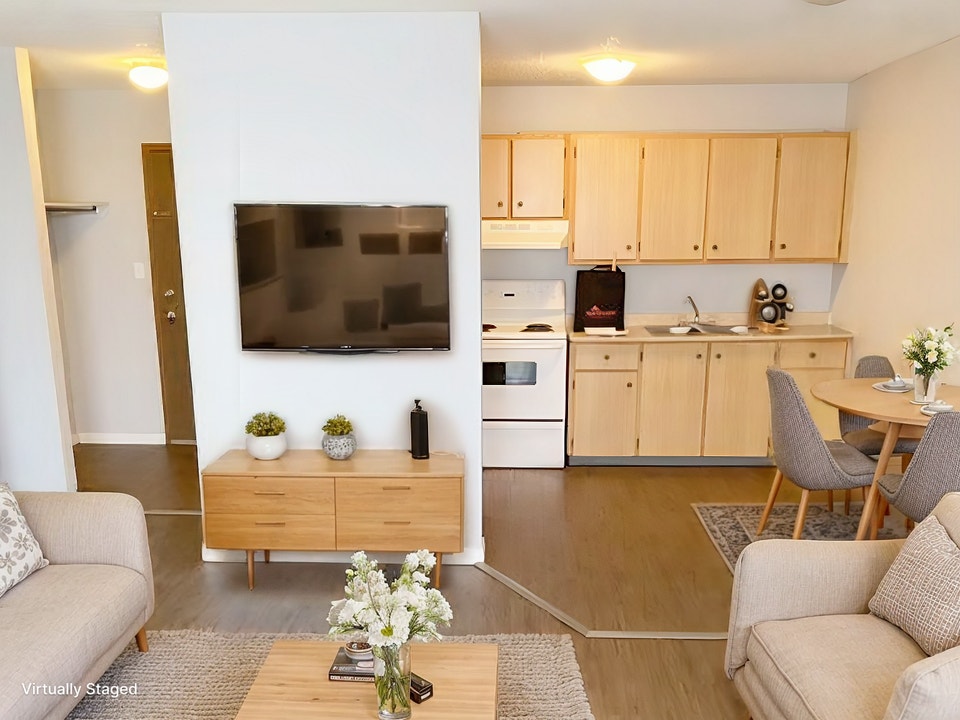 Skylark Manor - 2 Bedroom 1 Bath Apartment for Rent 2