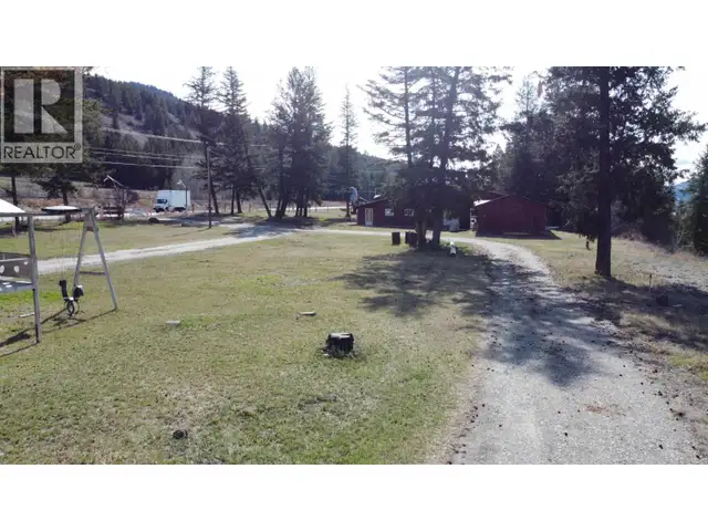 10870 N 97 HIGHWAY Quesnel, British Columbia in Commercial & Office Space for Sale in Quesnel - Image 6