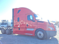 Ryder Stock ID: 283025 Transmission Type/Speed: AUTO 12 Engine: DIESEL DD15 GHG'17 505/1625 Horse Po... (image 4)