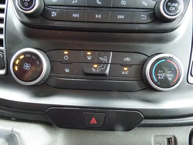 2023 FORD TRANSIT CUBE 12' T-350 RWD 9500 GVWR SRW, ECOBOOST V6! in Cars & Trucks in City of Montréal - Image 16