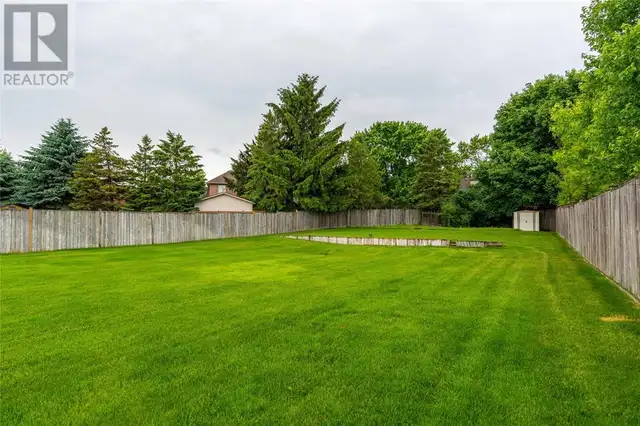 189 Stathis BOULEVARD Sarnia, Ontario in Houses for Sale in Sarnia - Image 33
