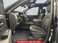 The 2025 GMC Yukon Denali 4WD elevates full-size SUV luxury with commanding V8 power, precision engi... (image 8)