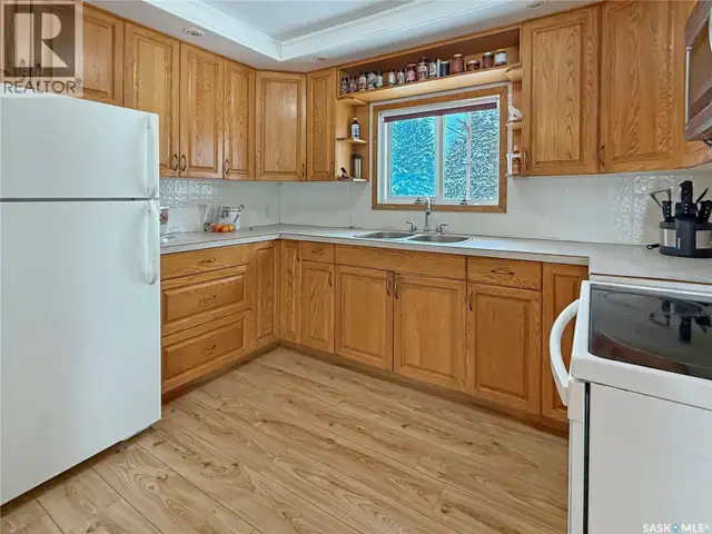 210 1st STREET W Meath Park, Saskatchewan in Houses for Sale in Meadow Lake - Image 6