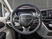 2024 Chrysler Grand Caravan SXT | NO REPORTED ACCIDENTS | STOW-N-GO The 2024 Chrysler Grand Caravan... (image 7)