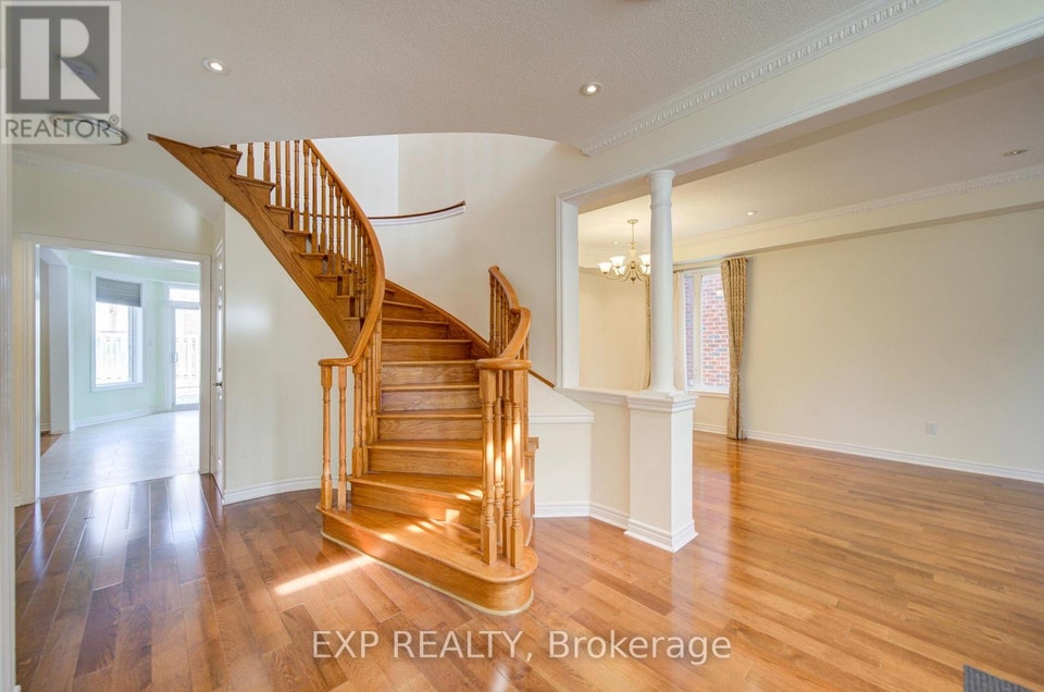 4-Bedroom Detached Home for Rent in Markham 2