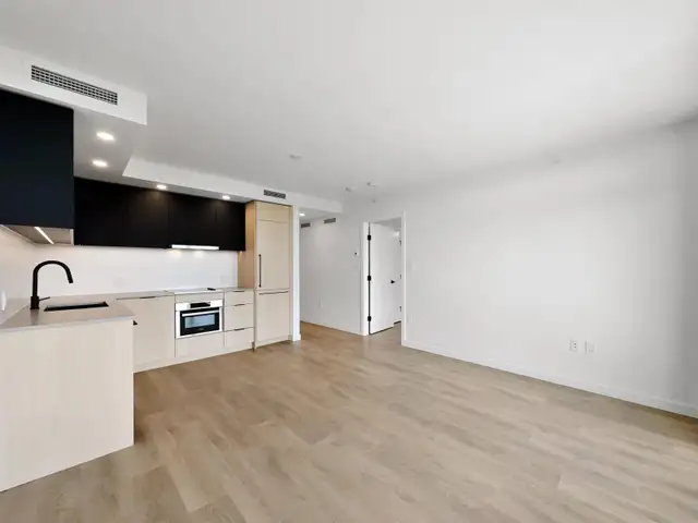 29XX 13738 CENTRAL AVENUE Surrey, British Columbia in Long Term Rentals in Delta/Surrey/Langley - Image 7