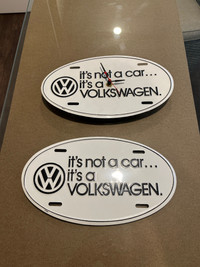 It’s not a car, it’s a Volkswagen plaques de metal/licence plate