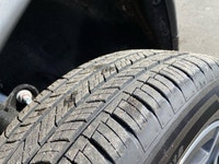 This Jeep Cherokee has a dependable 1.6 Liter engine powering this Variable transmission. Black Gril... (image 7)