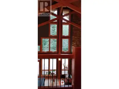 Custom-Built Luxury Surrounded by Nature This exceptional custom-built four-season home offers over...
