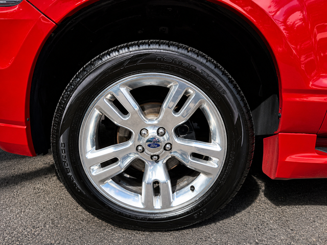2010 Ford Explorer Sport Trac Adrenalin in Cars & Trucks in Longueuil / South Shore - Image 28