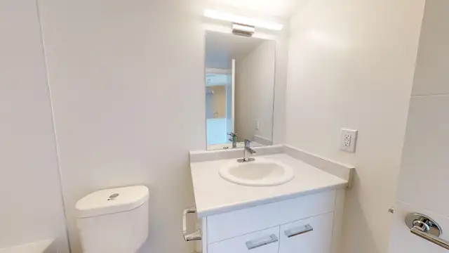 Apartment for Rent at Hanover Road, Brampton in Long Term Rentals in Mississauga / Peel Region - Image 6