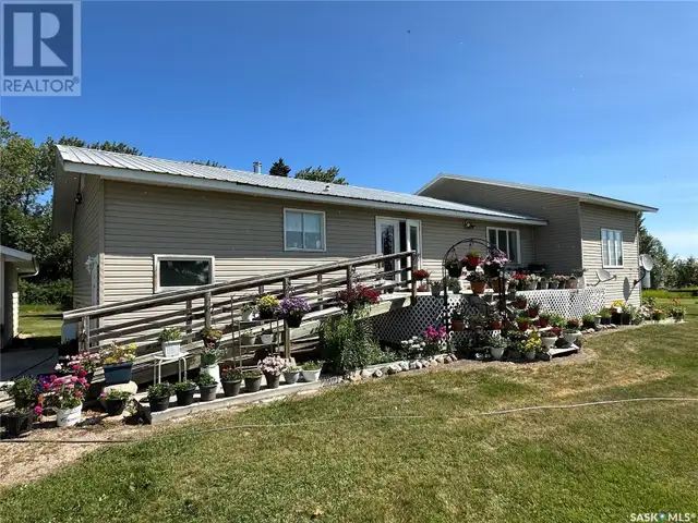 Sander Acreage Paddockwood Rm No. 520, Saskatchewan in Houses for Sale in Meadow Lake - Image 3