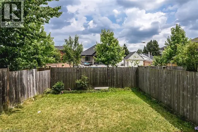 37 CORNERSTONE Drive 10th Line Shore, Ontario in Long Term Rentals in Hamilton - Image 34