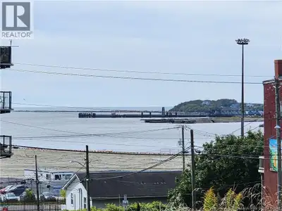 RC zoned Waterview lot. All kinds of options for this exceptional building lot. Downtown core with g...