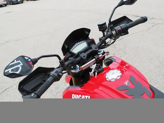 2016 Ducati Hypermotard 939 SP in Sport Touring in Cambridge - Image 14
