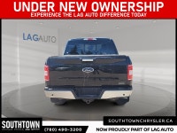 2020 Ford F-150 XLT Experience the Ford F-150 XLT with only 224337 km on the odometer. Finished in a... (image 2)