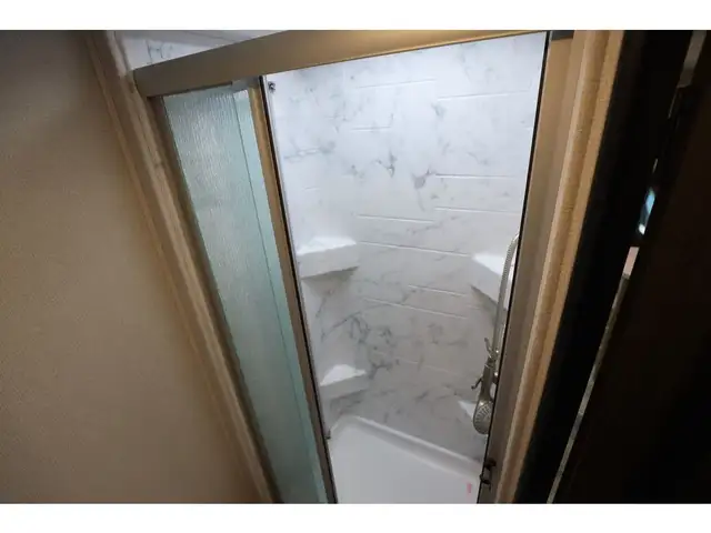 2026 Forest River Sunseeker NEUF 2500 Classe C /B+ Skirt paint + in RVs & Motorhomes in Laval / North Shore - Image 26