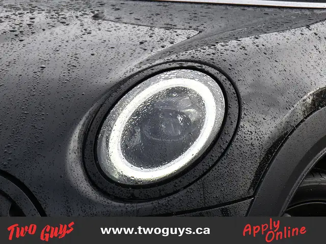 2024 MINI 3 Door JCW Auto | Premier+ | Nav | Panoroof | in Cars & Trucks in St. Catharines - Image 4
