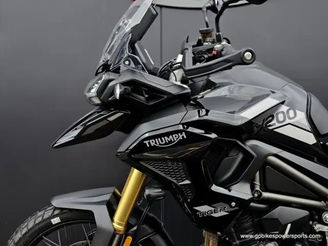 2024 Triumph Tiger 1200 Rally Pro in Street, Cruisers & Choppers in Oshawa / Durham Region - Image 23