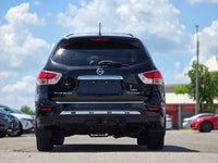 VEHICLE SOLD AS IS: The motor vehicle sold under this contract is being sold as is and is not repres... (image 4)