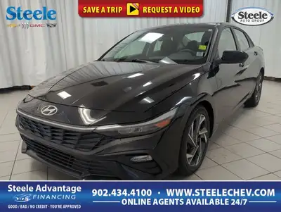 This used 2025 Hyundai Elantra Preferred is a smart compact sedan for daily driving in Dartmouth. It...