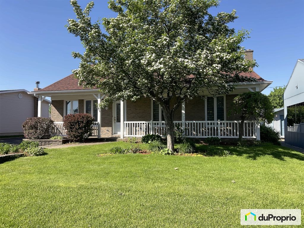 $389,700 - Bungalow for sale in Pintendre — photo 2