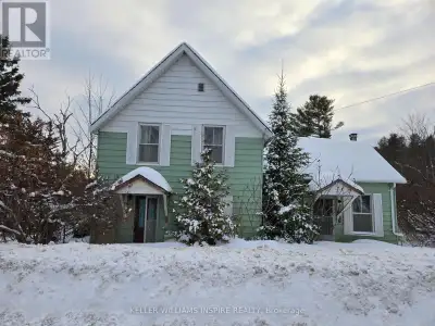 This location is perfect if your looking to build your dream home on almost 1 acre. Enjoy a slower p...