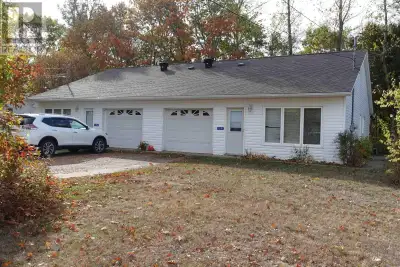 Home & Income Opportunity Waterville: Looking to get started in real estate or add to your portfolio...