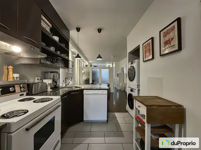 $399,000 - Condominium for sale in Le Plateau-Mont-Royal in Condos for Sale in City of Montréal - Image 3