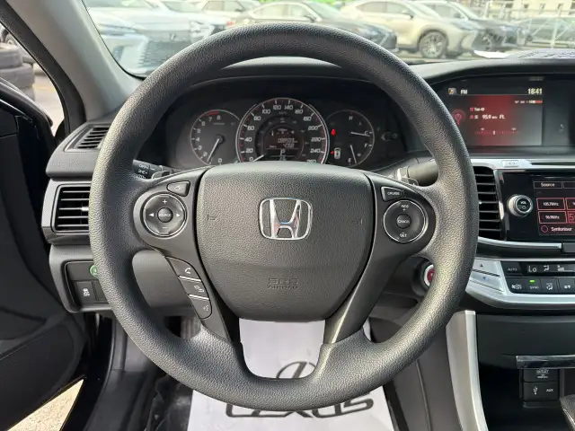 2013 Honda Accord Cpe EX / Camera / Bluetooth / Toit ouvrant Bie in Cars & Trucks in Laval / North Shore - Image 23