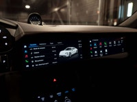 Toit ouvrant, Bluetooth . Engine: MOTEUR ÉLECTRIQUE (image 7)