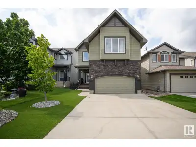 Refined, stylish, and effortlessly functional—welcome to this beautifully upgraded home in Summerwoo...