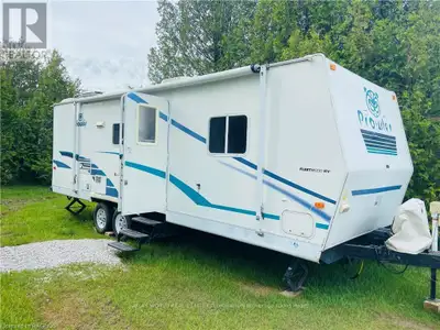 18 - 9 TAMARAC ROAD Northern Bruce Peninsula, Ontario