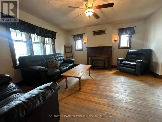 44 WILLIAM STREET Edwardsburgh/Cardinal, Ontario63008308903555123