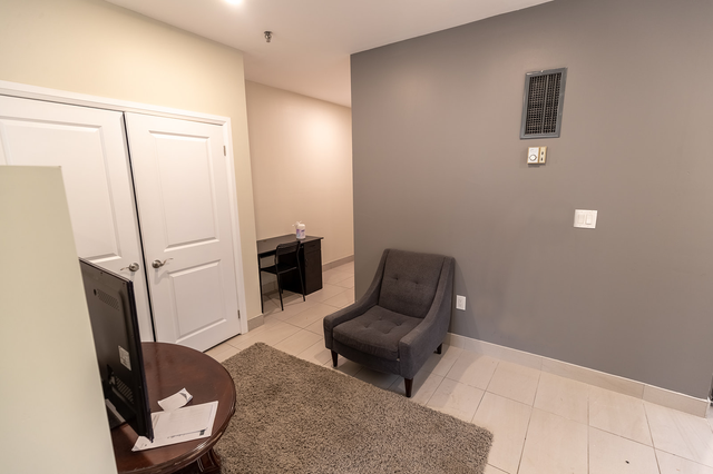 2200 Sherobee - Bachelor for Rent in Mississauga in Long Term Rentals in Mississauga / Peel Region - Image 4
