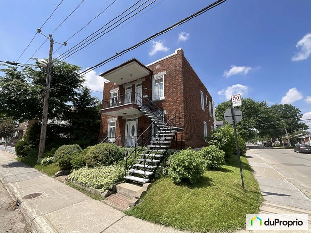 $1,195,000 - Triplex in Pointe-Aux-Trembles / East Montreal — photo 2