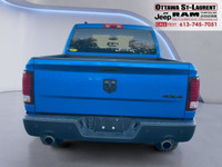WE CAN GET YOU APPOVED ON THIS 2022 RAM 1500 WARLOCK CREW CAB 4X4 TODAY FEATURED OPTIONS -Luxury Gro... (image 4)