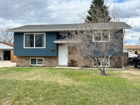 263 Caithness Street Portage La Prairie, Manitoba